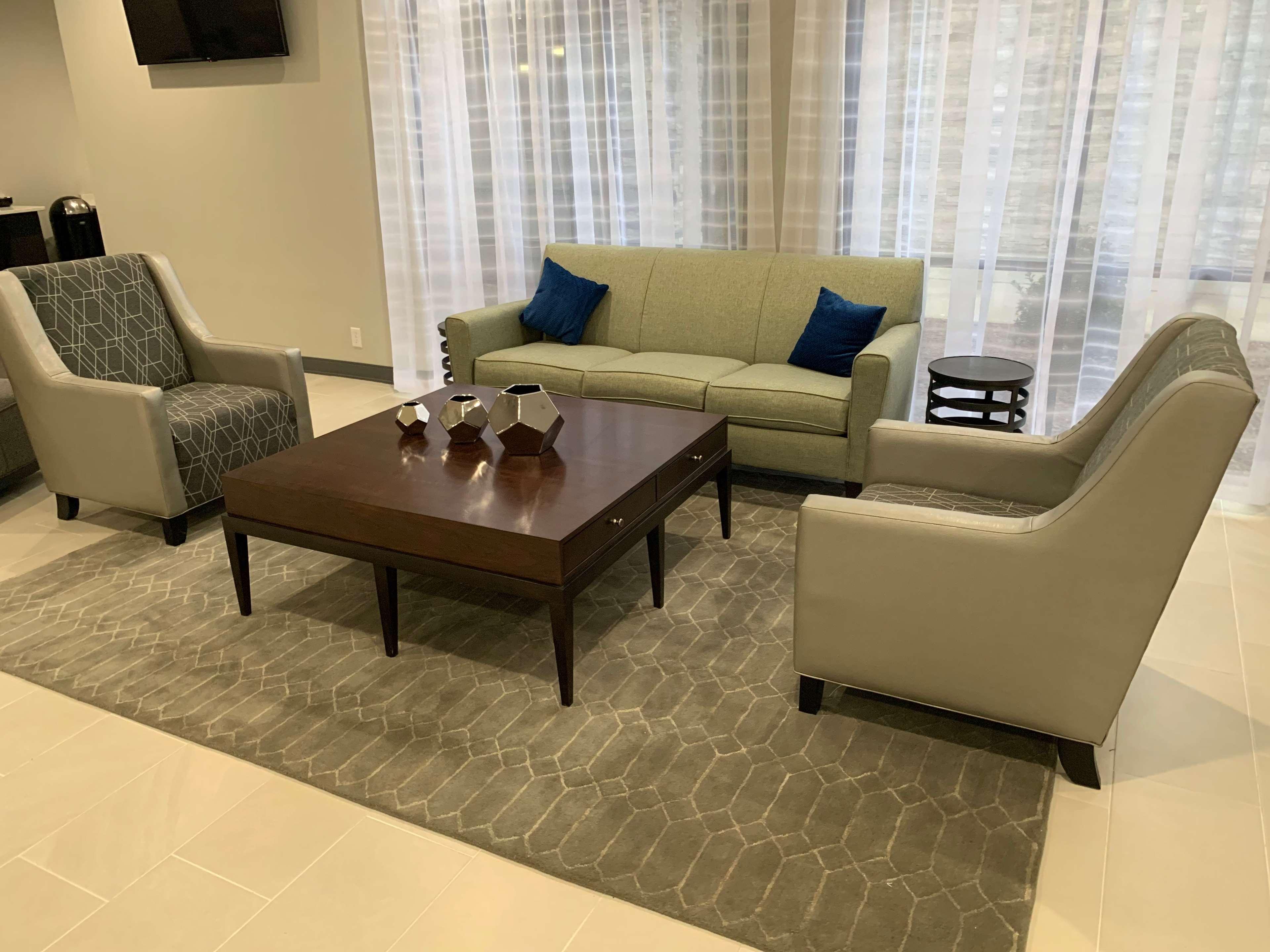 Best Western Plus Fort Saskatchewan Inn & Suites Eksteriør bilde