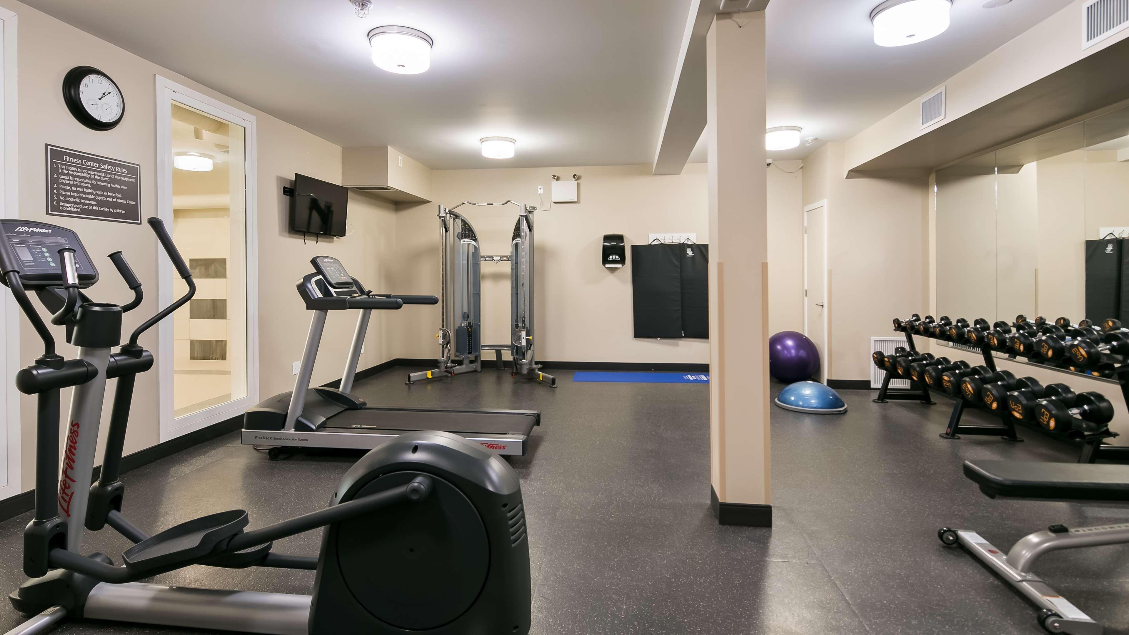 Best Western Plus Fort Saskatchewan Inn & Suites Eksteriør bilde