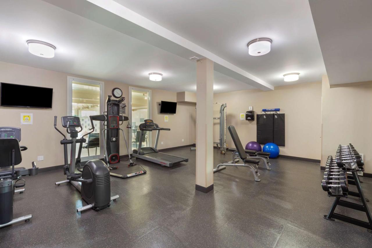 Best Western Plus Fort Saskatchewan Inn & Suites Eksteriør bilde
