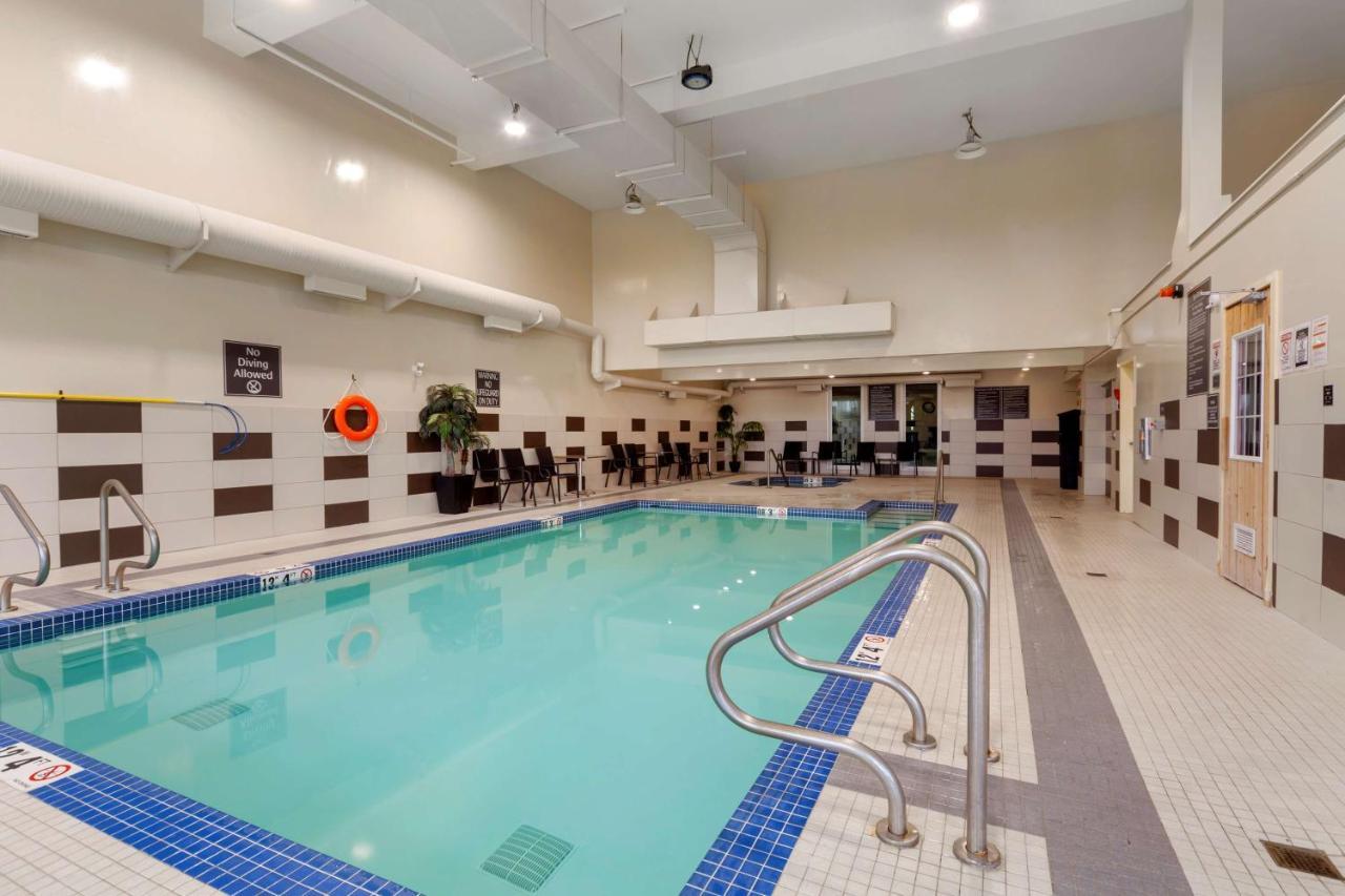 Best Western Plus Fort Saskatchewan Inn & Suites Eksteriør bilde