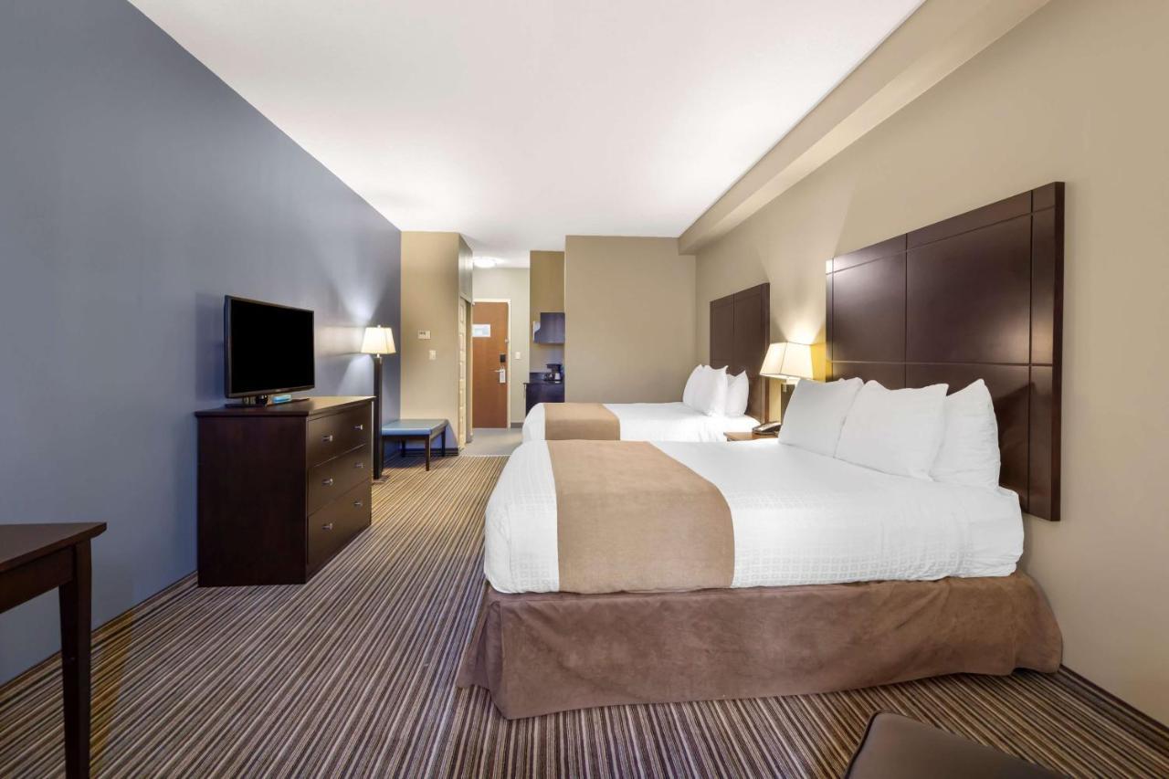 Best Western Plus Fort Saskatchewan Inn & Suites Eksteriør bilde