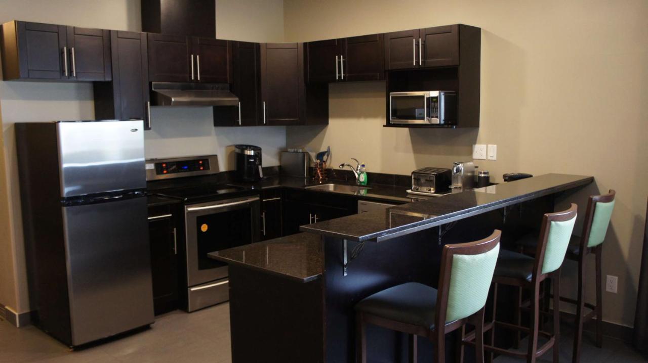 Best Western Plus Fort Saskatchewan Inn & Suites Eksteriør bilde