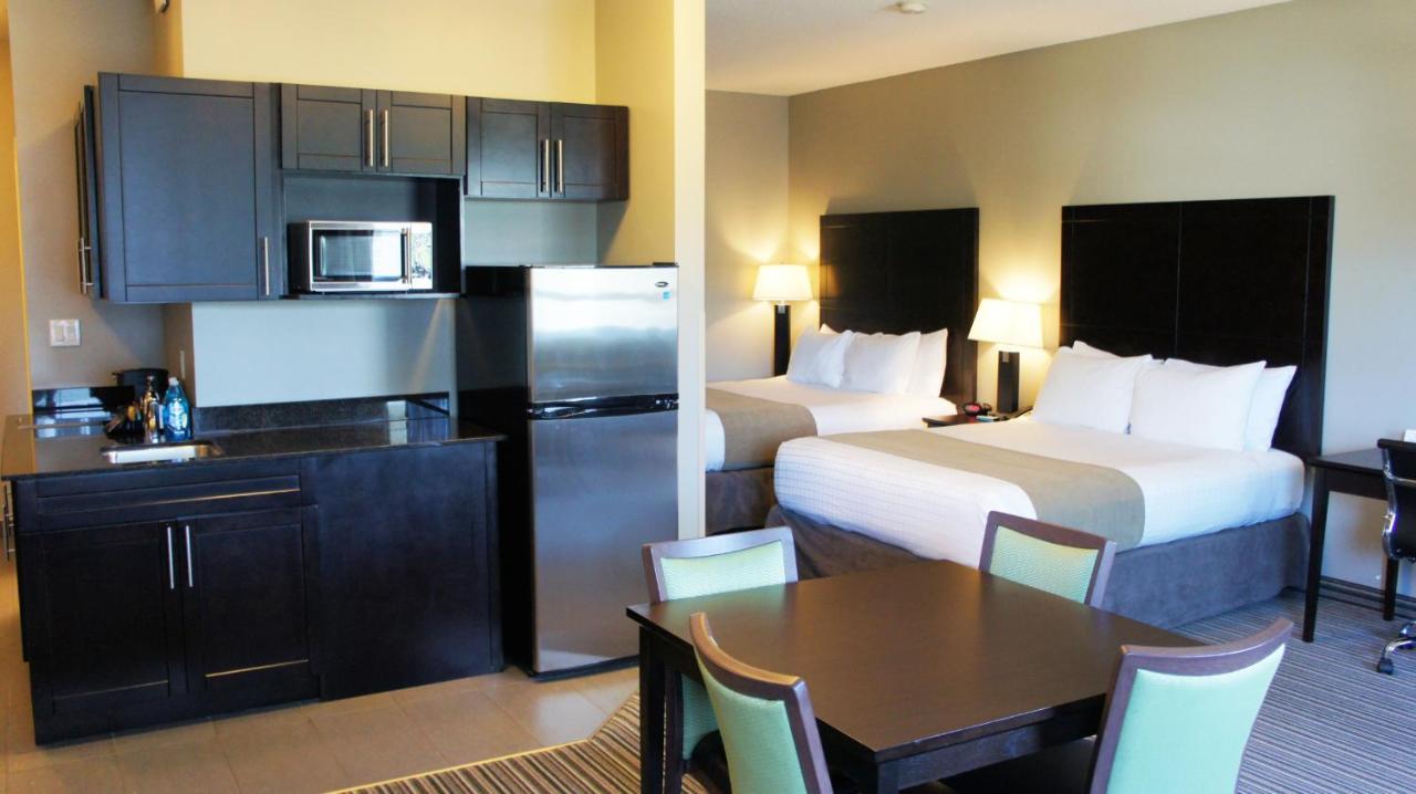 Best Western Plus Fort Saskatchewan Inn & Suites Eksteriør bilde