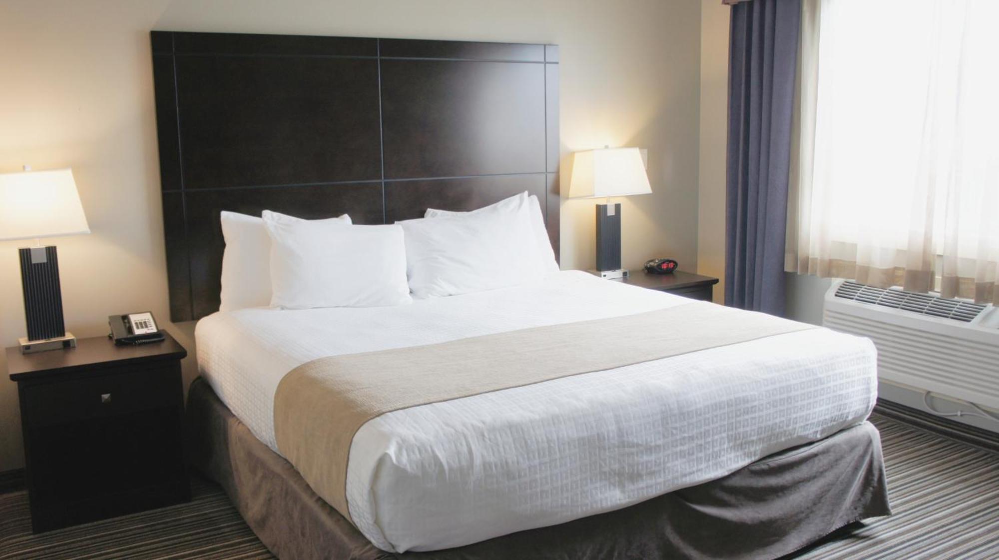 Best Western Plus Fort Saskatchewan Inn & Suites Eksteriør bilde