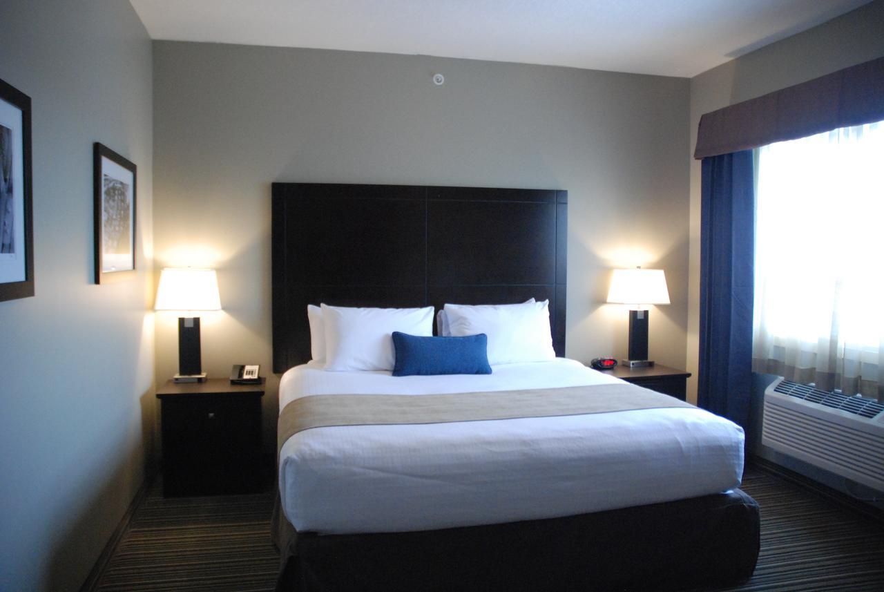 Best Western Plus Fort Saskatchewan Inn & Suites Eksteriør bilde